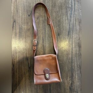 Vintage Coach Legacy Flap Bag 9088 Brown Leather Crossbody USA 1998